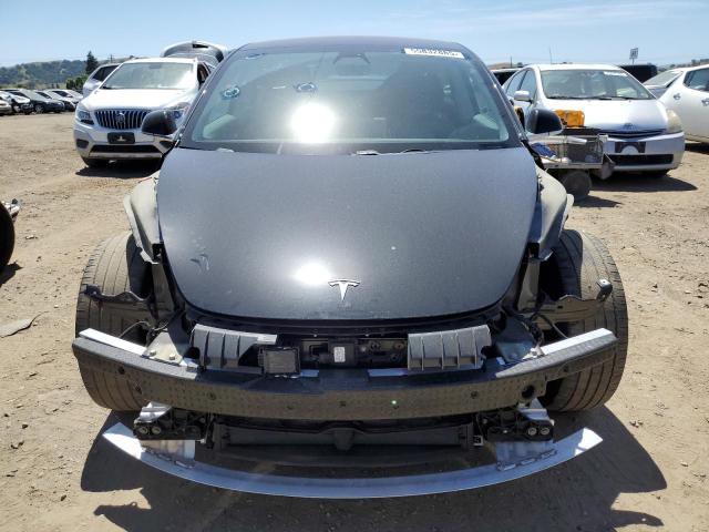 5YJ3E1EBXJF073250 Tesla MODEL 3