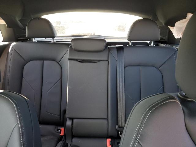WA1EECF38P1020991 Audi Q3 PREMIUM