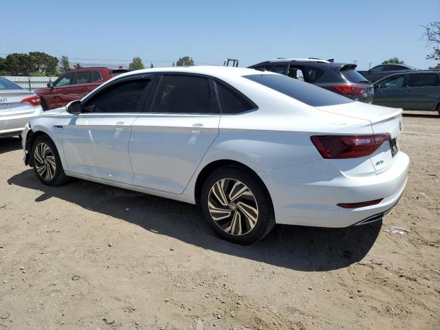 3VWG57BU2MM007623 Volkswagen tsi