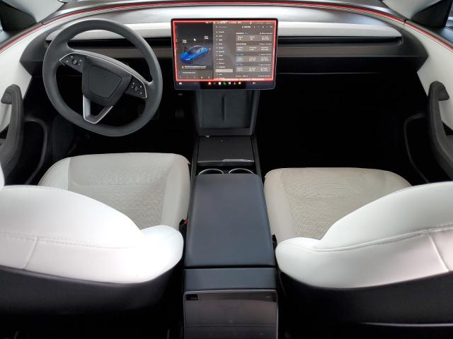 5YJ3E1EA5RF831935 Tesla 2024