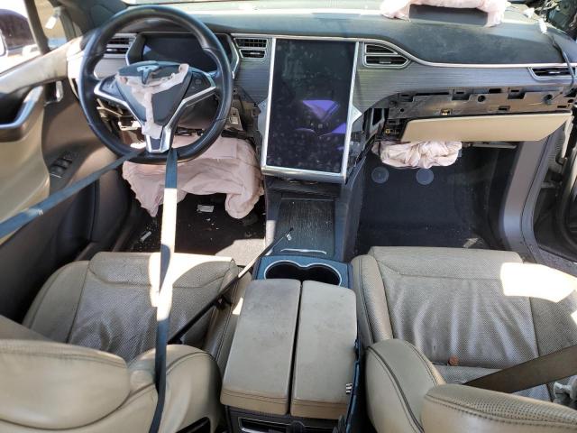 5YJXCBE25GF018405 Tesla 2016