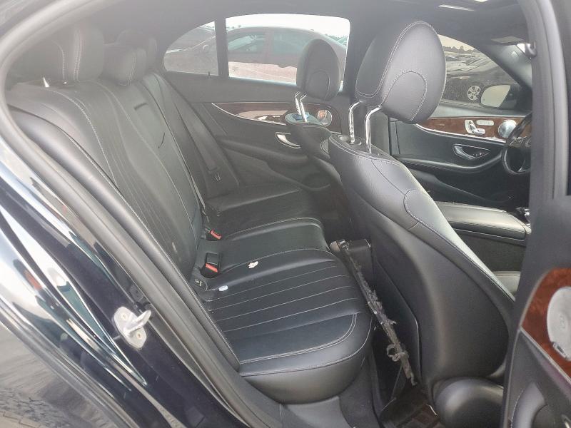 WDDZF4JB2HA025796 Mercedes-Benz E 300