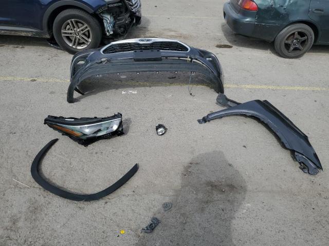 5TDGZRAH9NS547267 Toyota Highlander