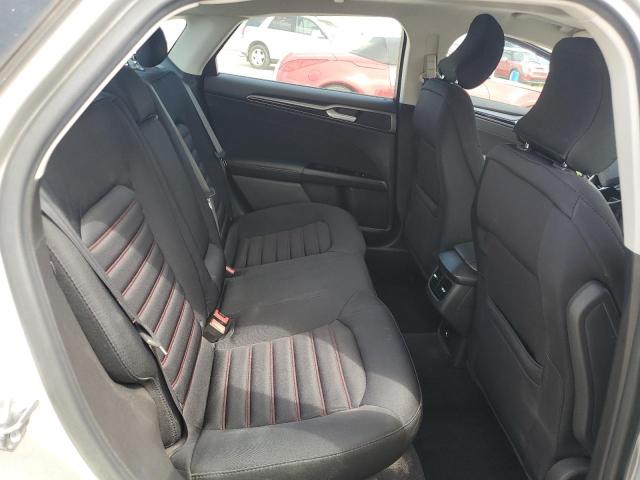 3FA6P0H73FR159164 Ford FUSION SE
