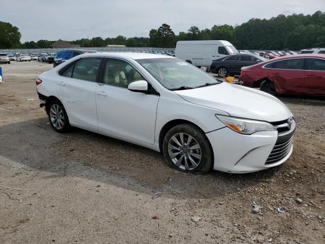 4T4BF1FK0FR473664 Toyota CAMRY LE