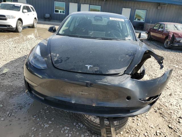 5YJ3E1EAXPF708001 Tesla 2023