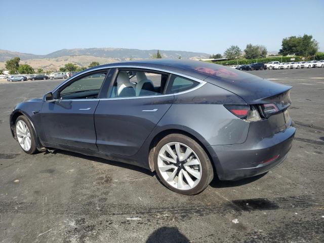 5YJ3E1EB6LF640038 Tesla 2020