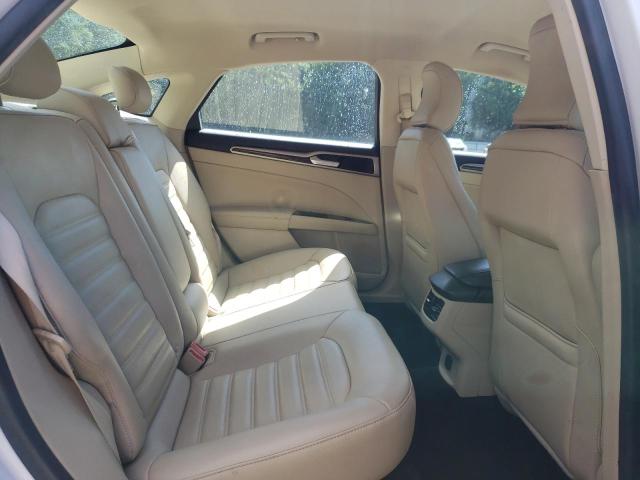 3FA6P0HDXGR286002 Ford FUSION SE