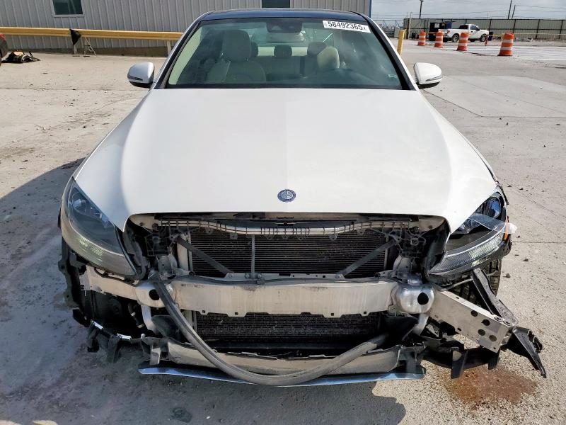 55SWF4KB5HU203380 Mercedes-Benz C 300 4MAT