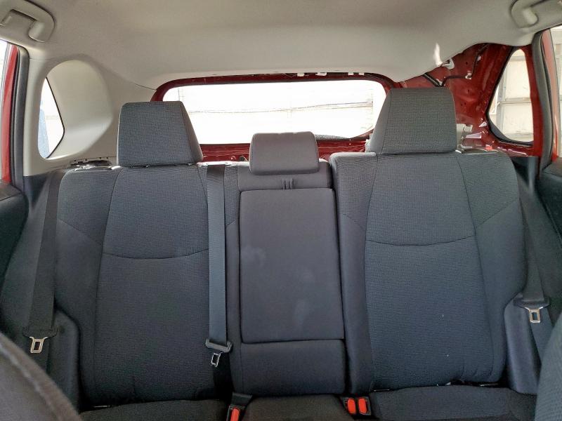 2T3H1RFV6KW010571 Toyota RAV4 LE