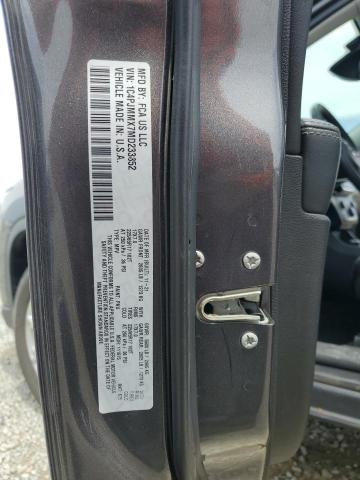 1C4PJMMX7MD233852 Jeep 2021
