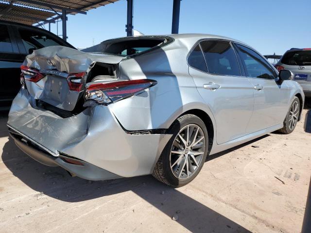 4T1F11AKXNU022225 Toyota CAMRY XLE