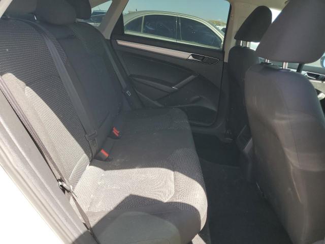 1VWAT7A34HC070718 Volkswagen 1.8 tsi