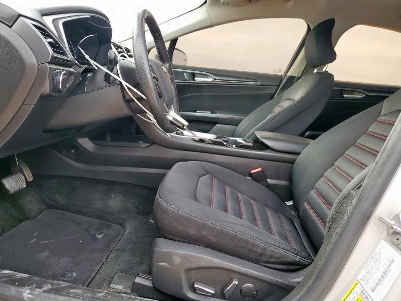3FA6P0H76GR354810 Ford 2016