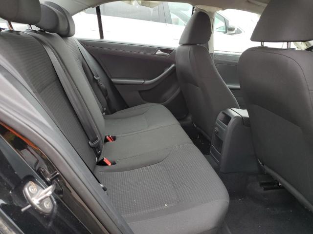 3VW267AJXGM306327 Volkswagen 2016