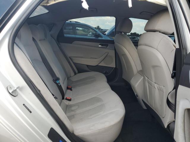 5NPE24AF3KH779667 Hyundai SONATA SE