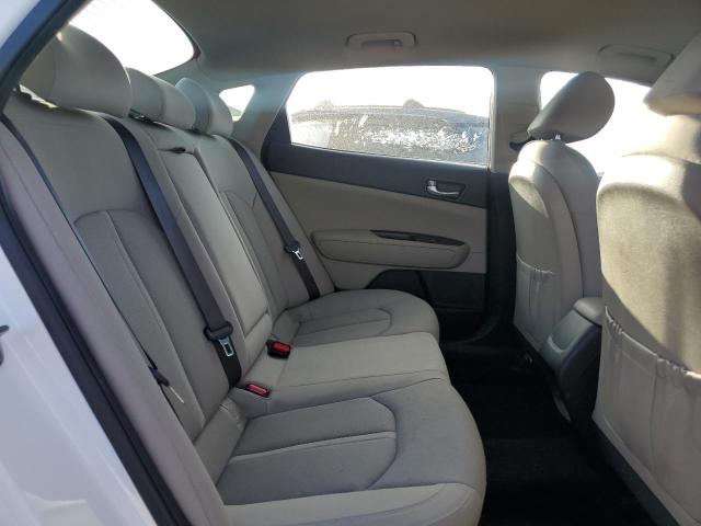 KNAGT4LEXH5010745 KIA 2017