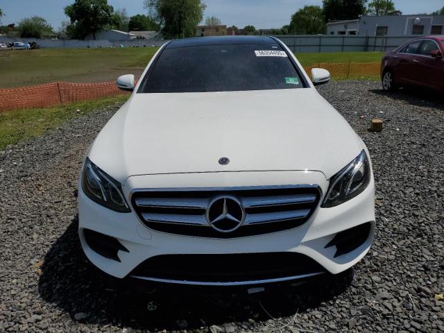 WDDZF4KB1JA450513 Mercedes-Benz E 300 4MAT