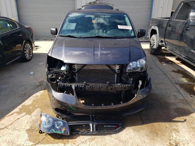 2C4RDGEG8KR736901 Dodge Grand Caravan Gt