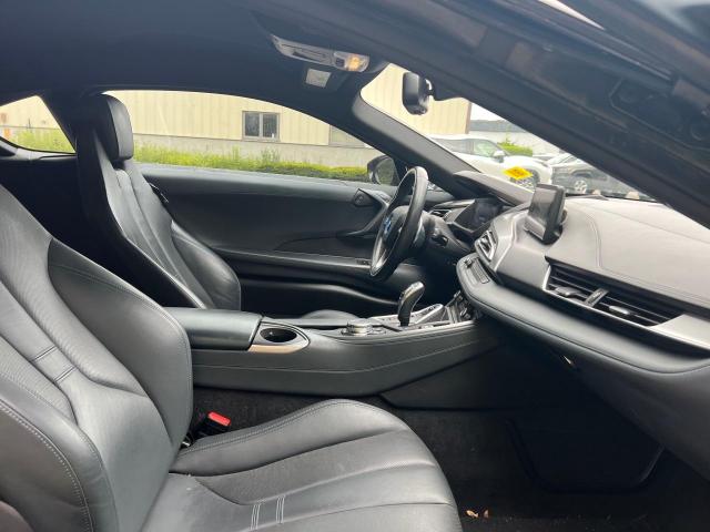 WBY2Z2C57GV676700 BMW I8