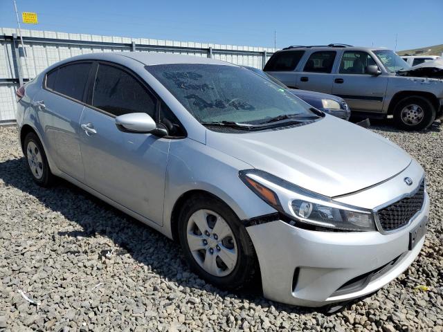 3KPFK4A71JE272640 KIA FORTE LX