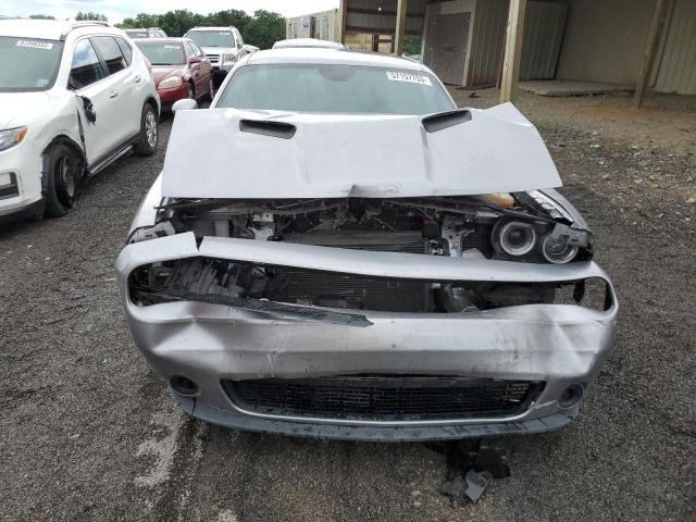 2C3CDZAG0FH775117 Dodge Challenger Sxt