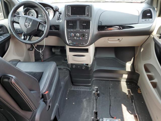 2C7WDGCG2JR231914 Dodge Grand Caravan Sxt