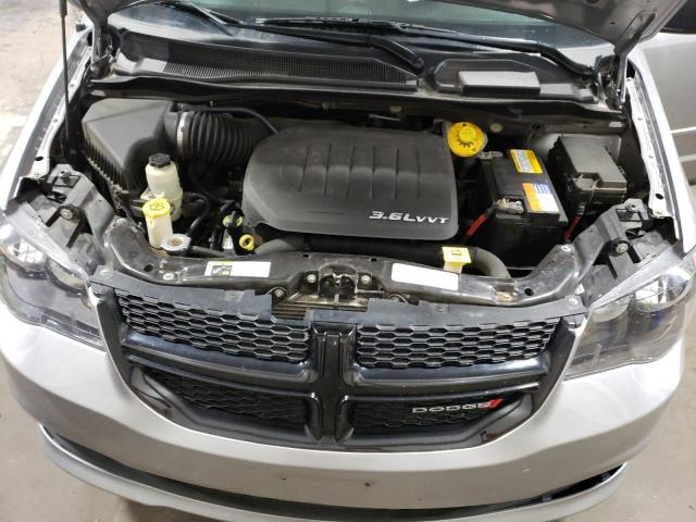 2C4RDGBG3FR543064 Dodge Grand Caravan Se
