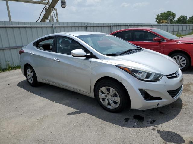 5NPDH4AE0GH776220 Hyundai ELANTRA SE