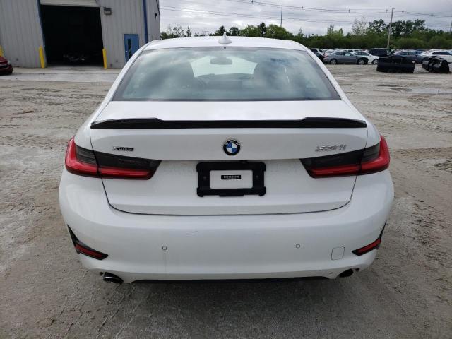 3MW5R7J5XK8B03558 BMW 330XI