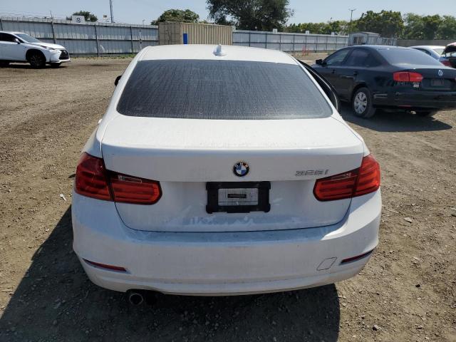 WBA3A5C54FF606628 BMW 328 I