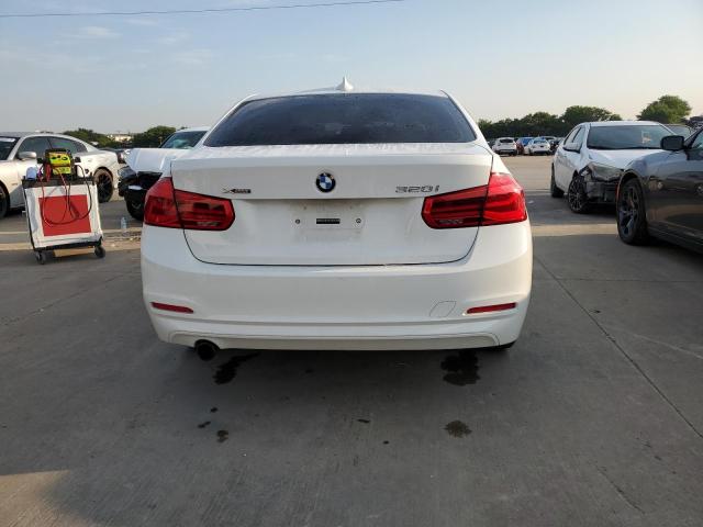WBA8E5G53GNU22129 BMW 320 XI