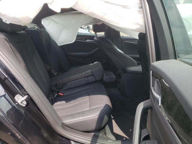 WBA13BJ00MCF27871 BMW 530 XI