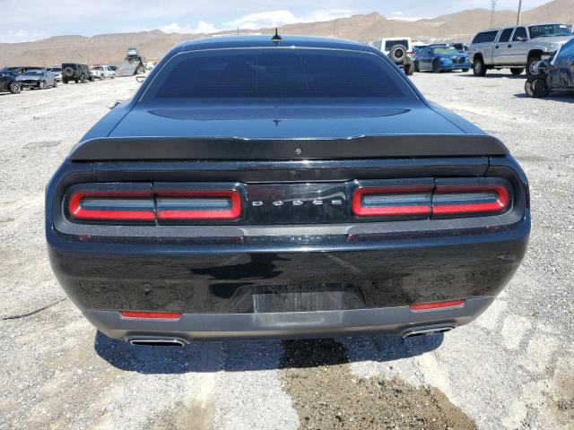 2C3CDZAGXJH229191 Dodge Challenger Sxt