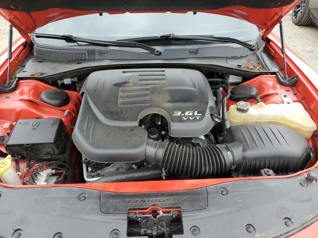 2C3CDXJG2KH743428 Dodge Charger Sxt