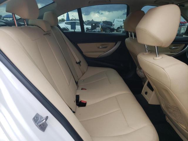 WBA8E5G51JNV02553 BMW 320 XI