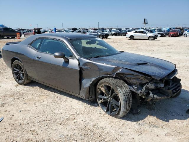 2C3CDZAGXJH229255 Dodge Challenger Sxt