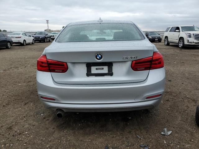 WBA8A9C59JAH13681 BMW 320 I