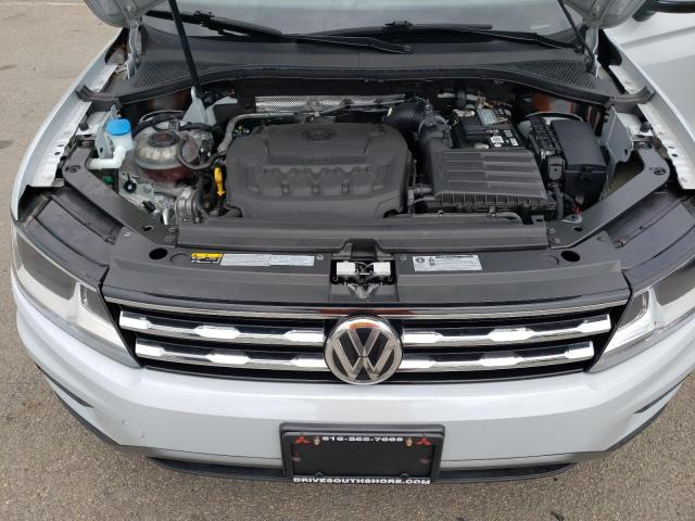 3VV2B7AX7JM194193 Volkswagen TIGUAN SE
