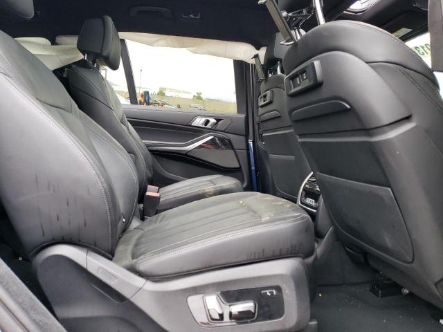 5UXCW2C5XKL085279 BMW X7 Xdrive40i