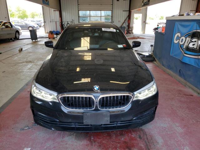 WBAJE7C54KWW32776 BMW 540 XI