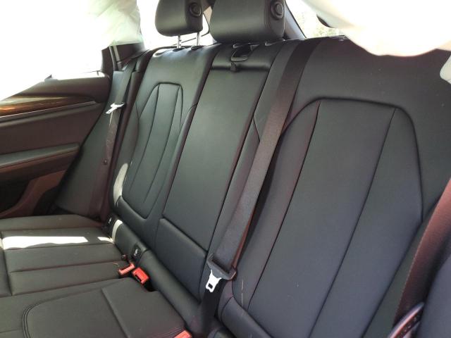 5UXTR7C52KLF29018 BMW X3 Sdrive30i