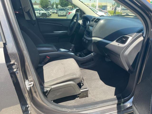 3C4PDDBG1HT574318 Dodge Journey Sxt