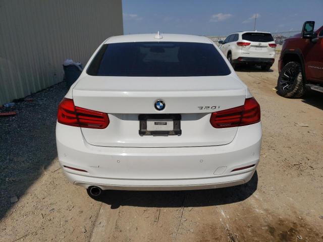 WBA8A9C57HK620062 BMW 320 I