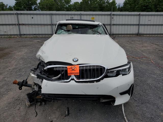 WBA5R7C55KFH29932 BMW 330XI