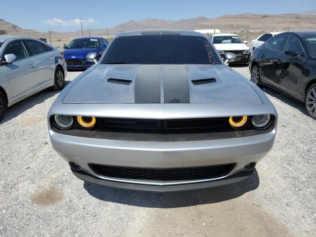 2C3CDZAG4GH218101 Dodge Challenger Sxt