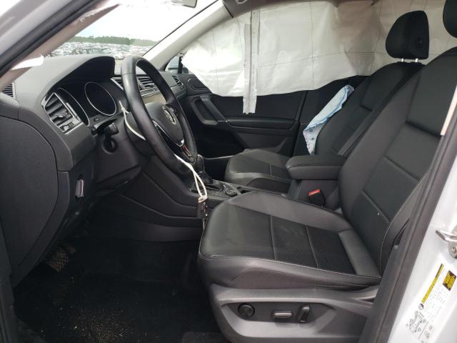 3VV2B7AX7JM194193 Volkswagen TIGUAN SE