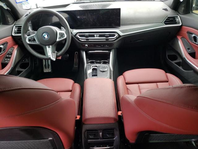 3MW39FF05P8D01213 BMW 330e