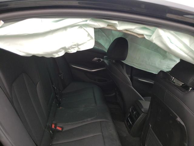3MW5R7J07N8C32897 BMW 330XI