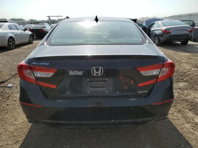 1HGCV1F99JA113839 Honda Accord Touring